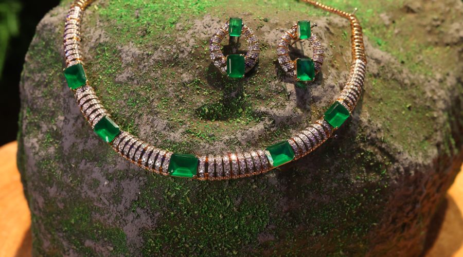 Tanishq unveils Rhythms of Rain collection
